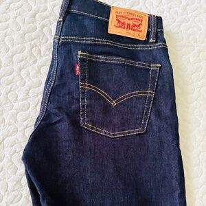 Levi  Men Jeans Dark Blue Denim 30 x 32 NOT Worn
